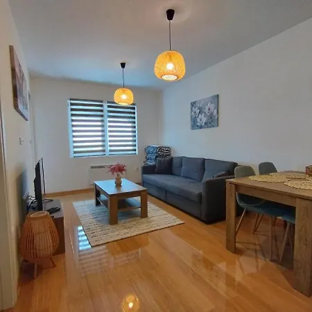 Apartmani Vukadin Zlatibor Jovanke Jeftanovic 3 Exterior foto