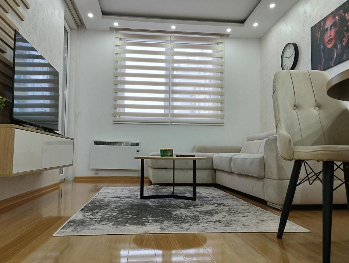 Vukadin Jovanke Jeftanovic 3 Apartament *