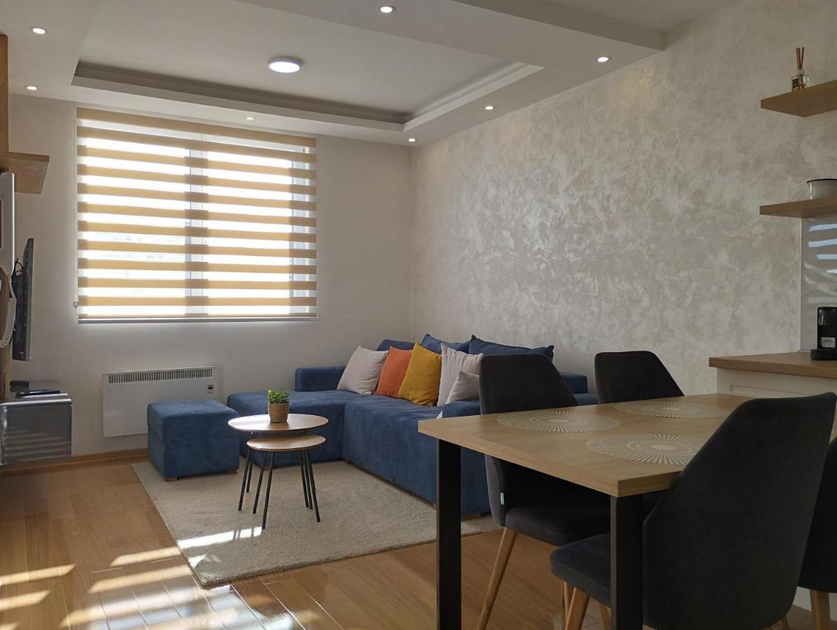 Vukadin Jovanke Jeftanovic 3 Apartament *