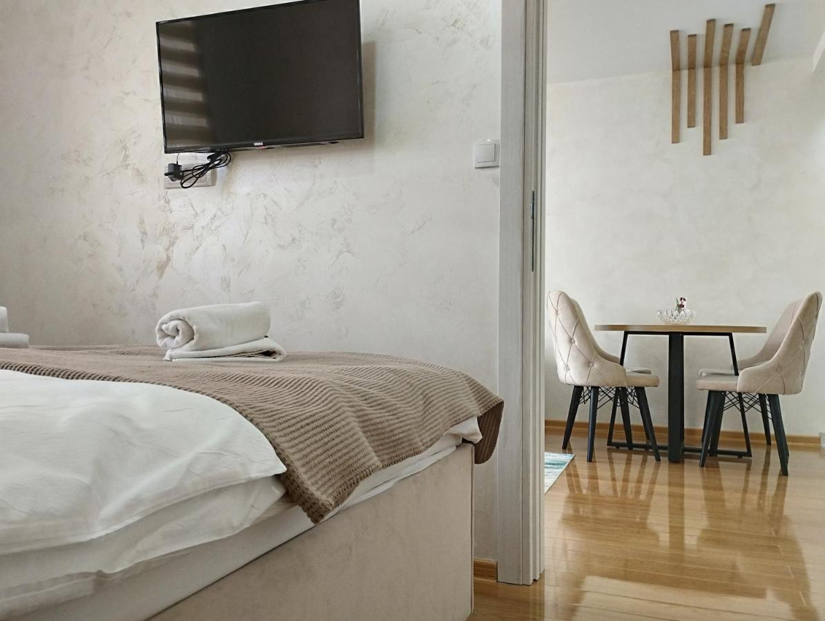 Vukadin Jovanke Jeftanovic 3 Apartament *