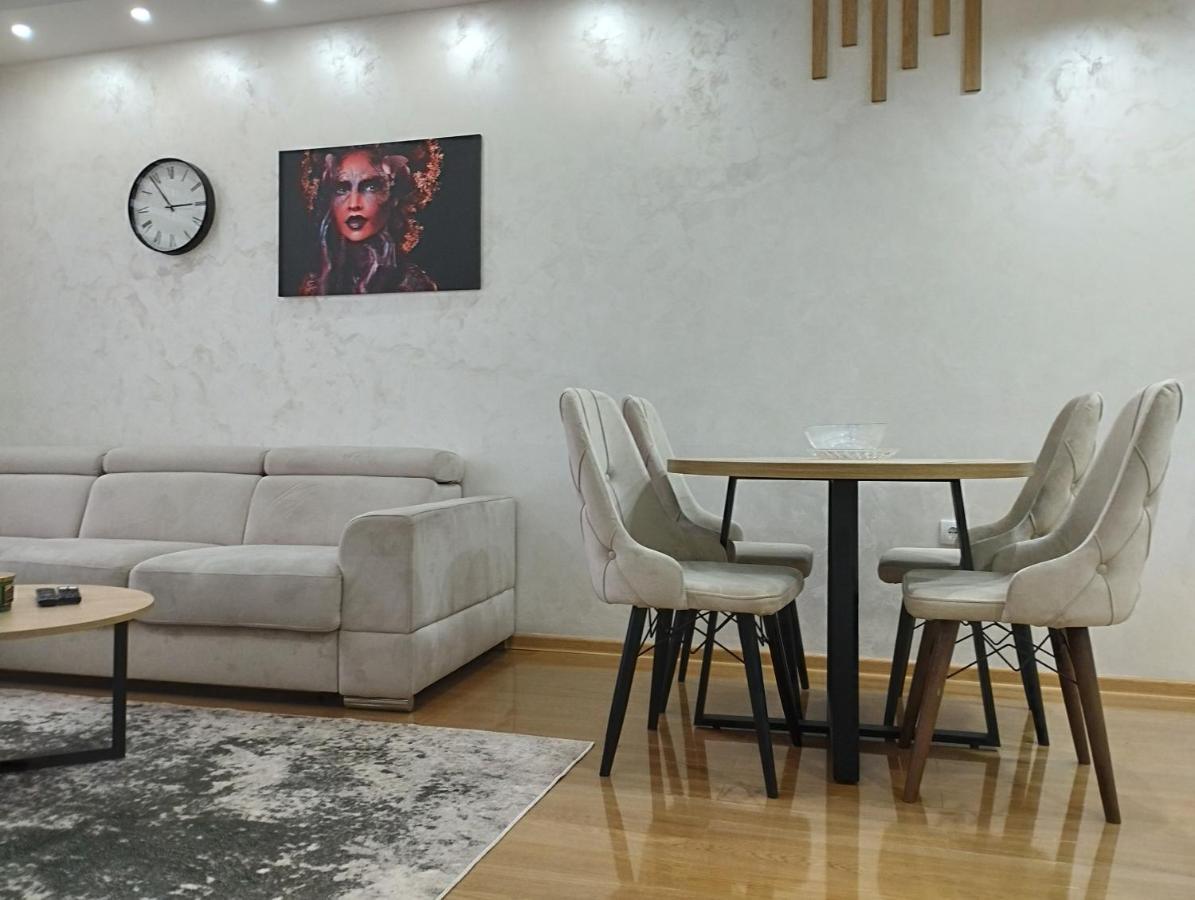 Vukadin Jovanke Jeftanovic 3 Apartament