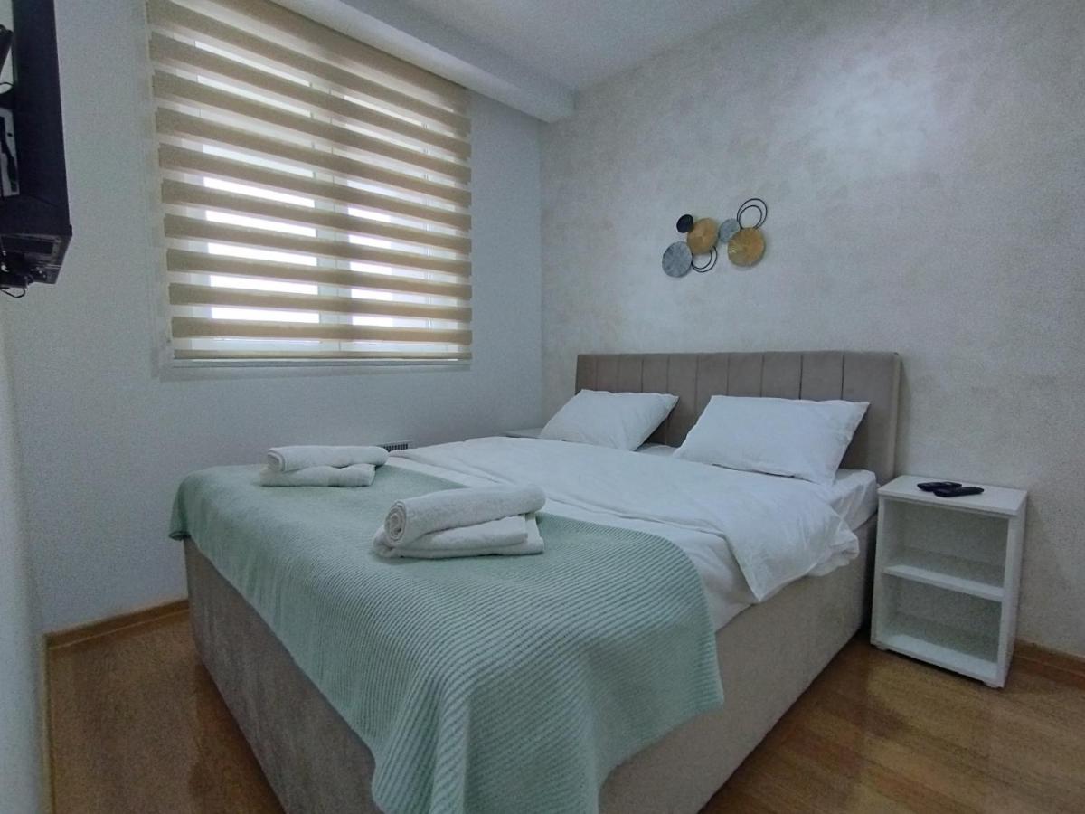 Apartament Vukadin Jovanke Jeftanovic 3 *
